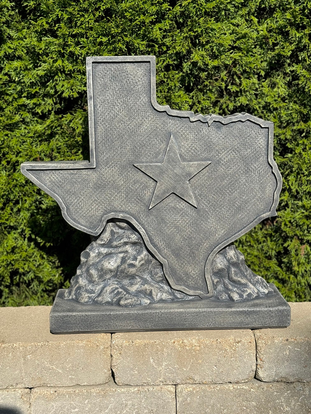 Texas Lone Star Garden Sculpture 22.5 inches high