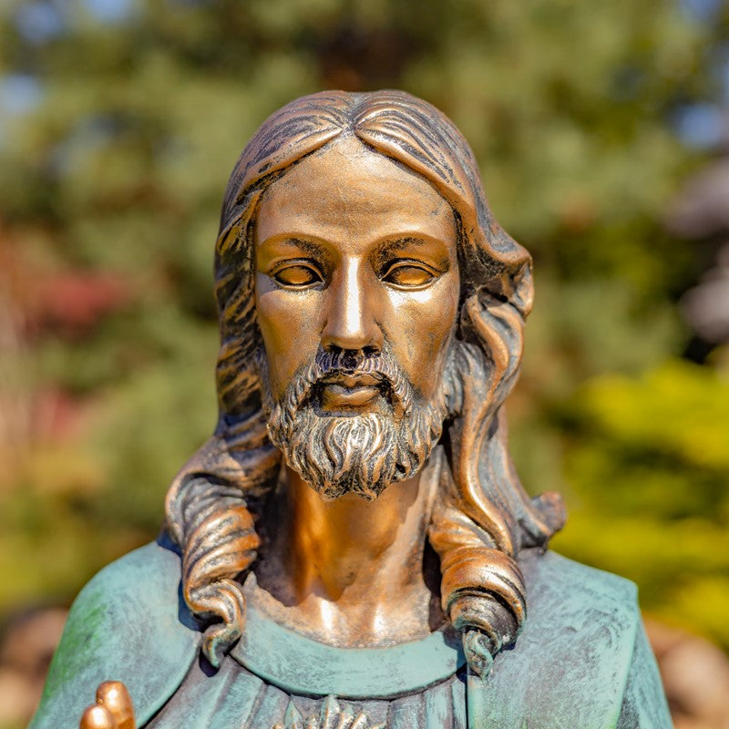 Full view of face Sacred Heart Christ Outdoor Devotional Sculpture