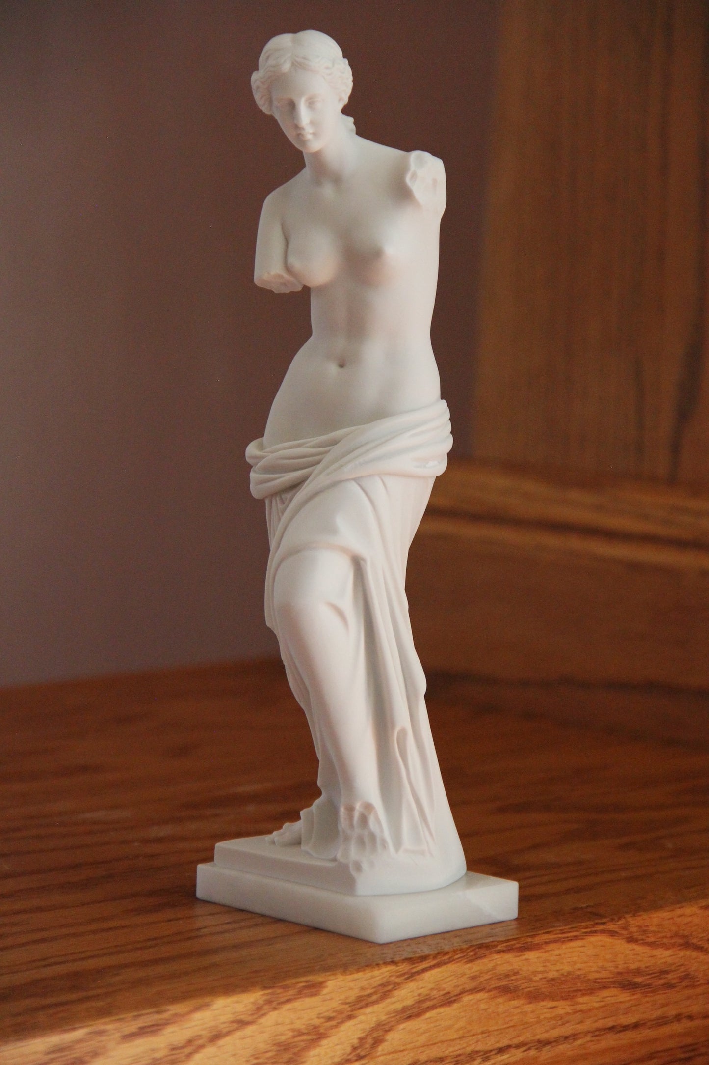 Venus De Milo - Aphrodite Of Melos Marble Sculpture Museum Replica