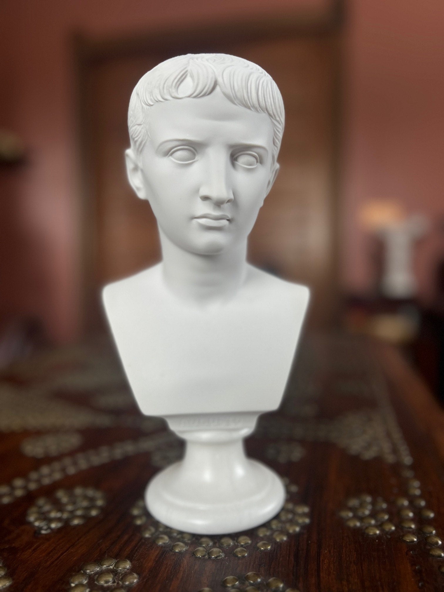 This sculpture depict a youthful version of Augustus Caesar also known as Gaius Octavius