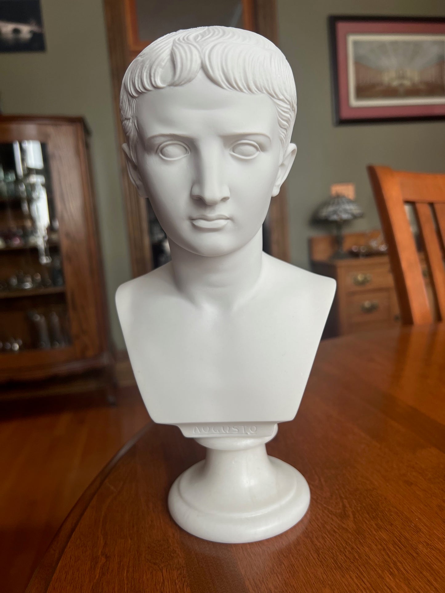 Caesar Augustus of Sculptural Bust Marble Youthful portraiture statue