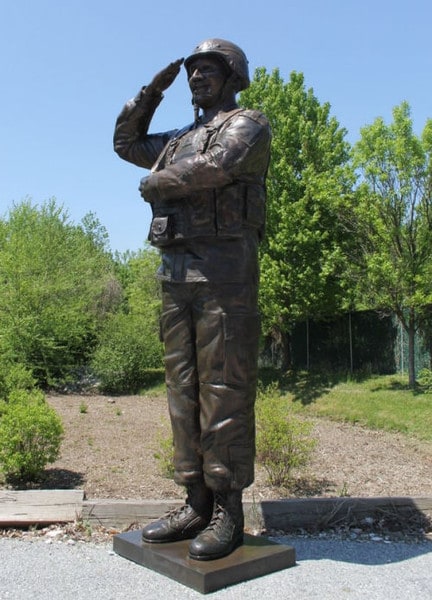Saluting Soldier War Memorial Statue Life-Size Gun Rifle Military Bronze